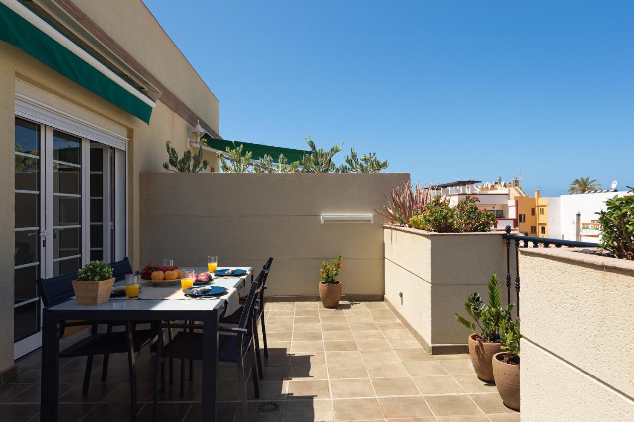 Amarre Moon Apartment Puerto De Mogan Luaran gambar